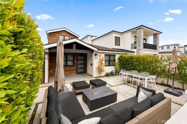 518 Marigold Avenue, Corona Del Mar, CA 92625