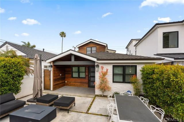 518 Marigold Avenue, Corona Del Mar, CA 92625