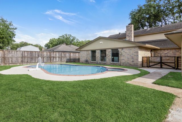 4403 Sao Paulo Street, Pasadena, TX 77504