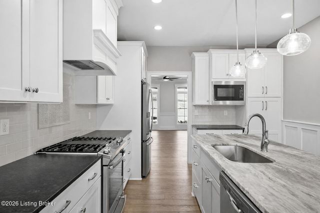 1508 Lincoln Hill Way, Louisville, KY 40245