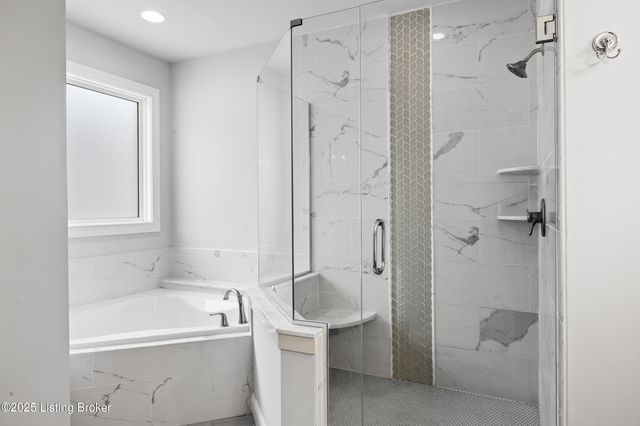 1508 Lincoln Hill Way, Louisville, KY 40245