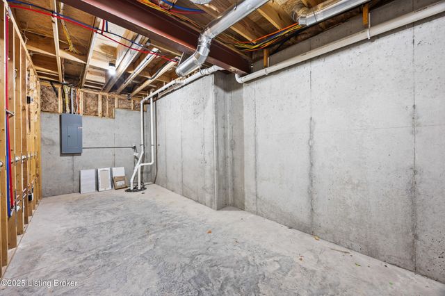 1508 Lincoln Hill Way, Louisville, KY 40245