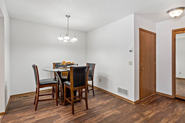 6269 Magda Drive A, Maple Grove, MN 55369