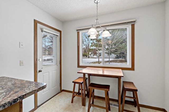 6269 Magda Drive A, Maple Grove, MN 55369