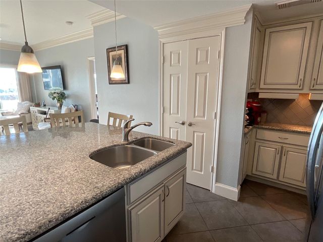 12800 Melville A-212, Montgomery, TX 77356