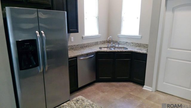 8655 Abertay Ave, Baton Rouge, LA 70820