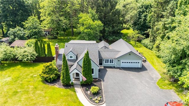 223 Mill Road, Greece, NY 14626