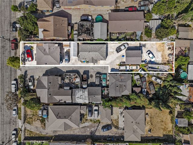 2111 E 118th Street, Los Angeles, CA 90059