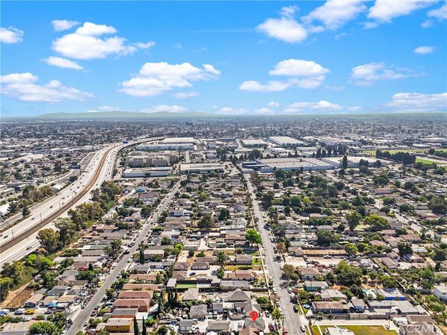 2111 E 118th Street, Los Angeles, CA 90059