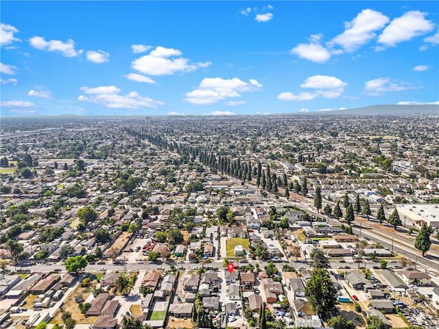 2111 E 118th Street, Los Angeles, CA 90059