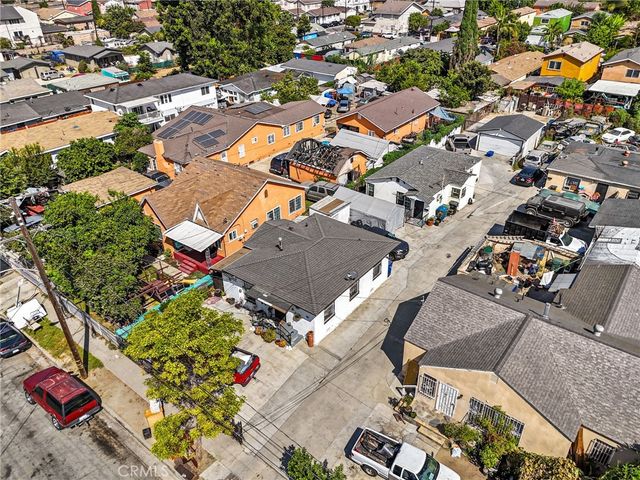 2111 E 118th Street, Los Angeles, CA 90059
