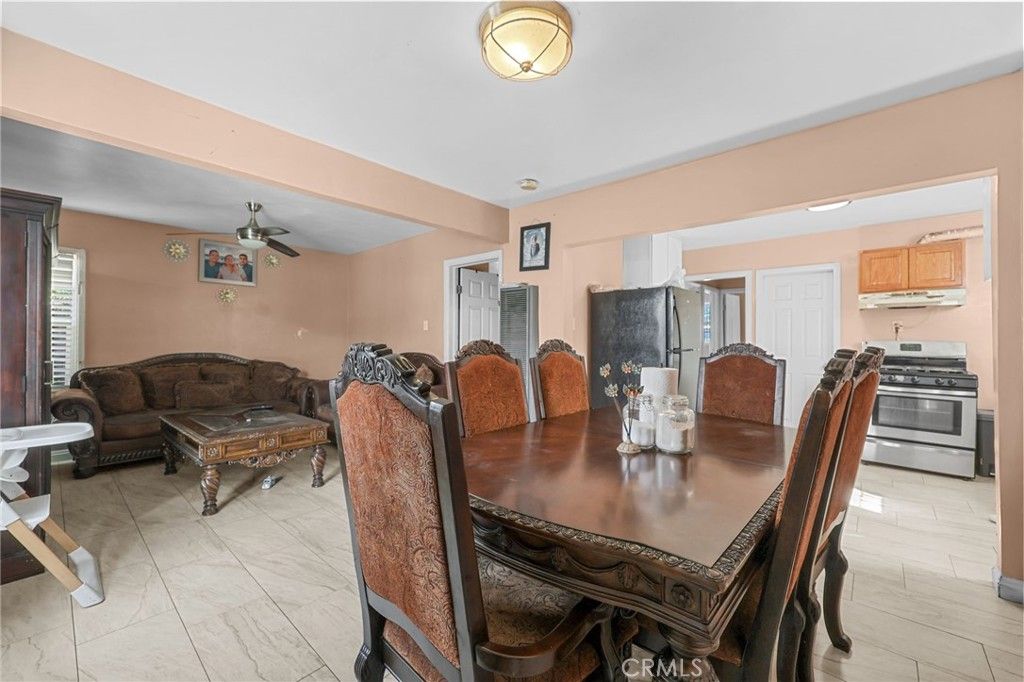 2111 E 118th Street, Los Angeles, CA 90059 — photo 4