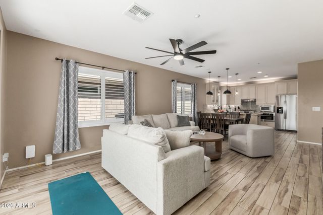 1779 W OWENS Way, Anthem, AZ 85086