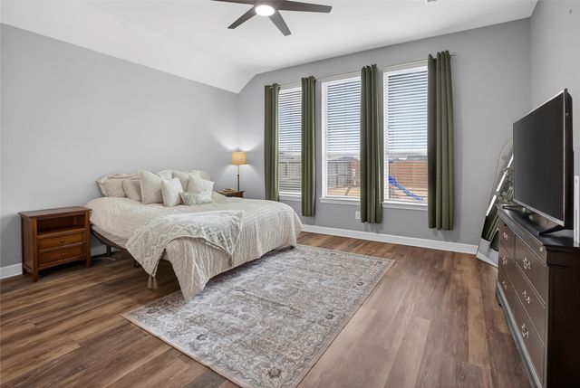 9702 Inwood Circle, Baytown, TX 77523