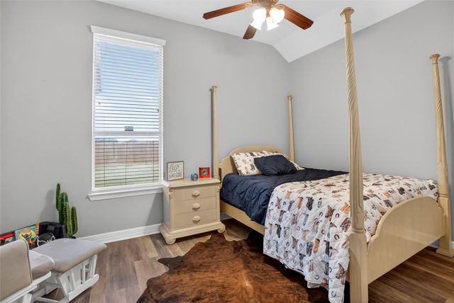 9702 Inwood Circle, Baytown, TX 77523