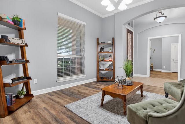 9702 Inwood Circle, Baytown, TX 77523