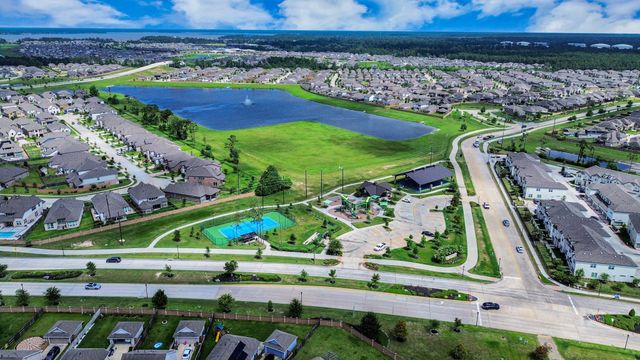 16323 Tulipan Spring Trail, Humble, TX 77346
