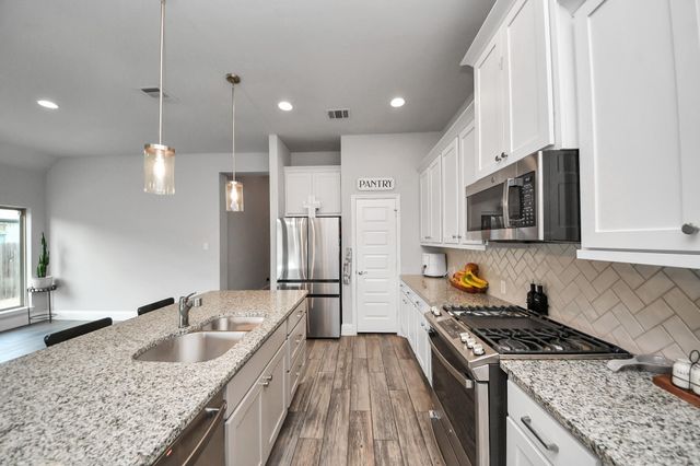 16323 Tulipan Spring Trail, Humble, TX 77346