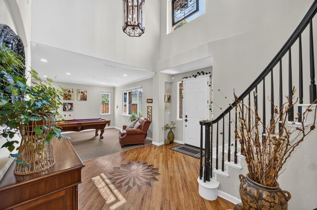 3523 Lake Terrace Dr, Elk Grove, CA 95758