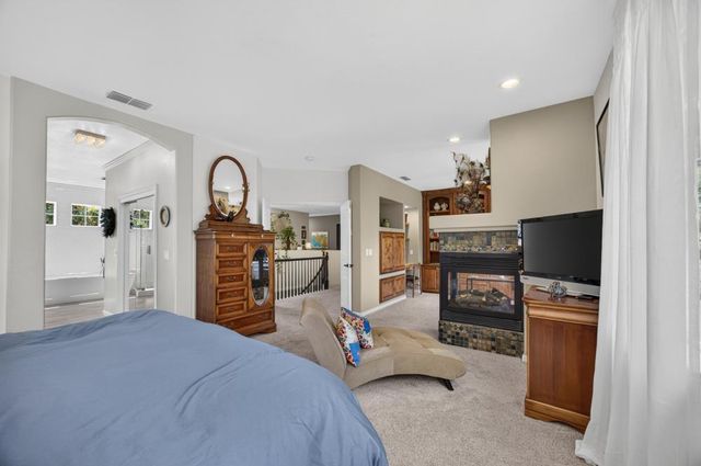 3523 Lake Terrace Dr, Elk Grove, CA 95758