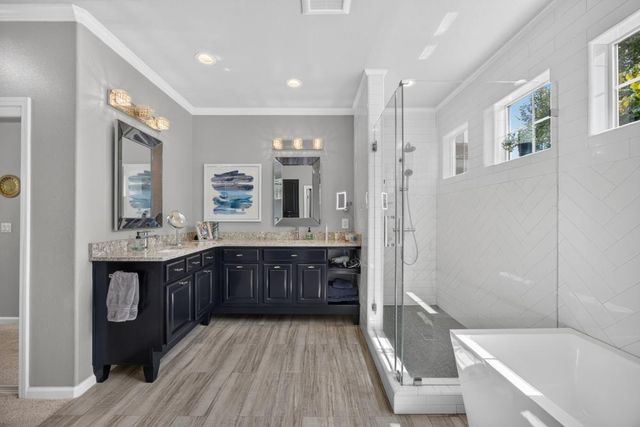3523 Lake Terrace Dr, Elk Grove, CA 95758