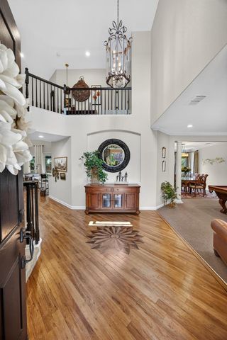3523 Lake Terrace Dr, Elk Grove, CA 95758