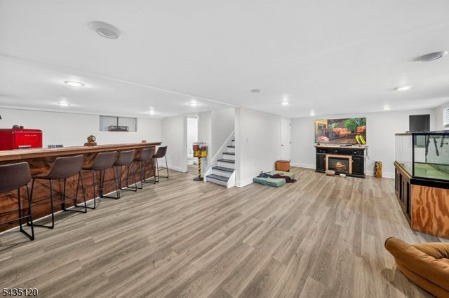 840 Lopatcong St, Belvidere Twp., NJ 07823