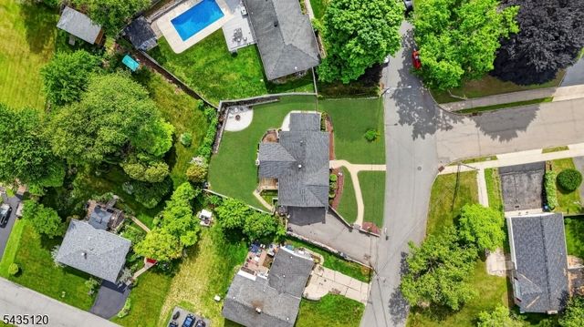 840 Lopatcong St, Belvidere Twp., NJ 07823