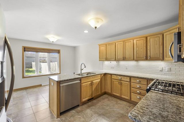 308 Clover Lane, Cottage Grove, WI 53527