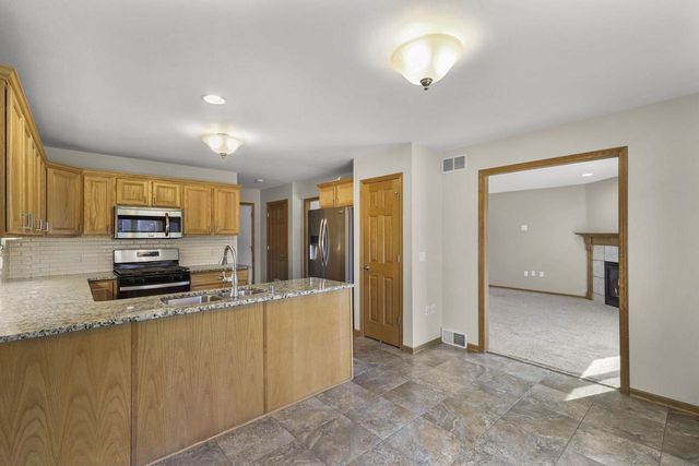 308 Clover Lane, Cottage Grove, WI 53527
