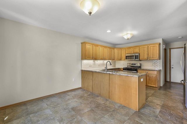 308 Clover Lane, Cottage Grove, WI 53527