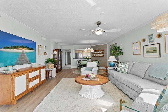 16332 GULF BOULEVARD 3B, Redington Beach, FL 33708