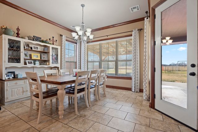 61521 E 266 Road, Grove, OK 74344