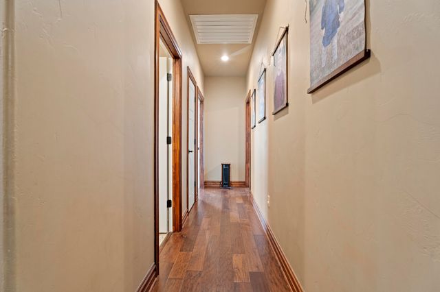 61521 E 266 Road, Grove, OK 74344