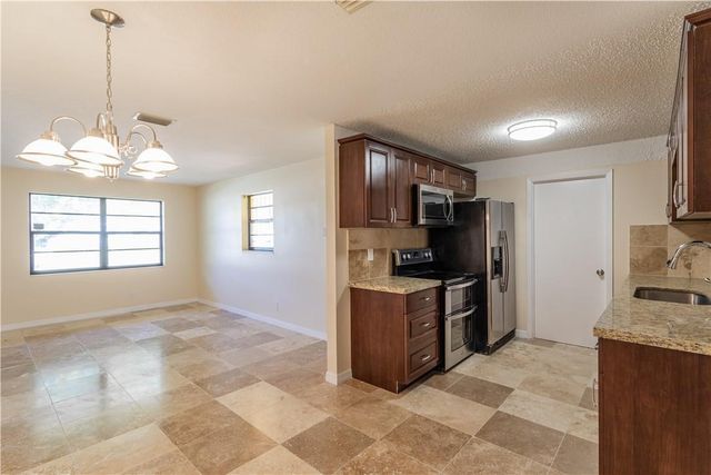 1131 W 1st Street, Riviera Beach, FL 33404
