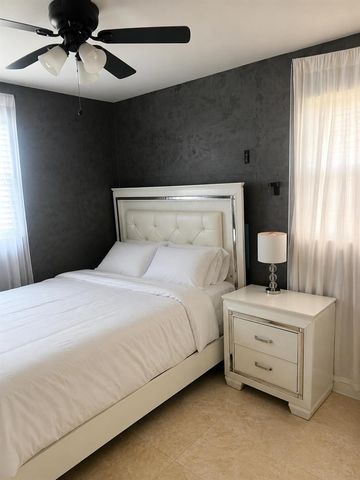 1131 W 1st Street, Riviera Beach, FL 33404