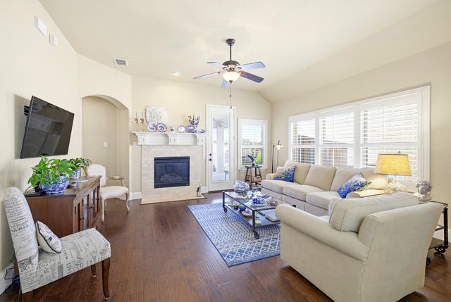 7332 Brightwater Road, Fort Worth, TX 76132