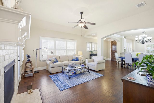 7332 Brightwater Road, Fort Worth, TX 76132