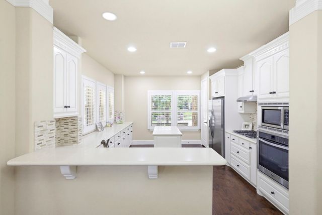 7332 Brightwater Road, Fort Worth, TX 76132