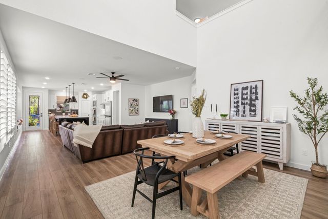 117 Hidden Peak Drive, Montgomery, TX 77316