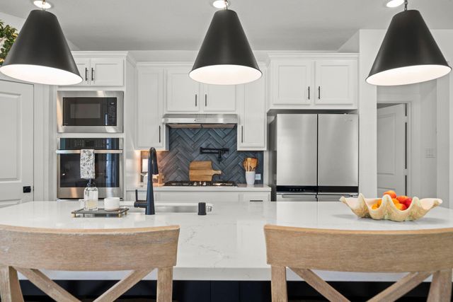 117 Hidden Peak Drive, Montgomery, TX 77316