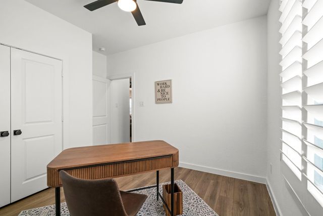 117 Hidden Peak Drive, Montgomery, TX 77316