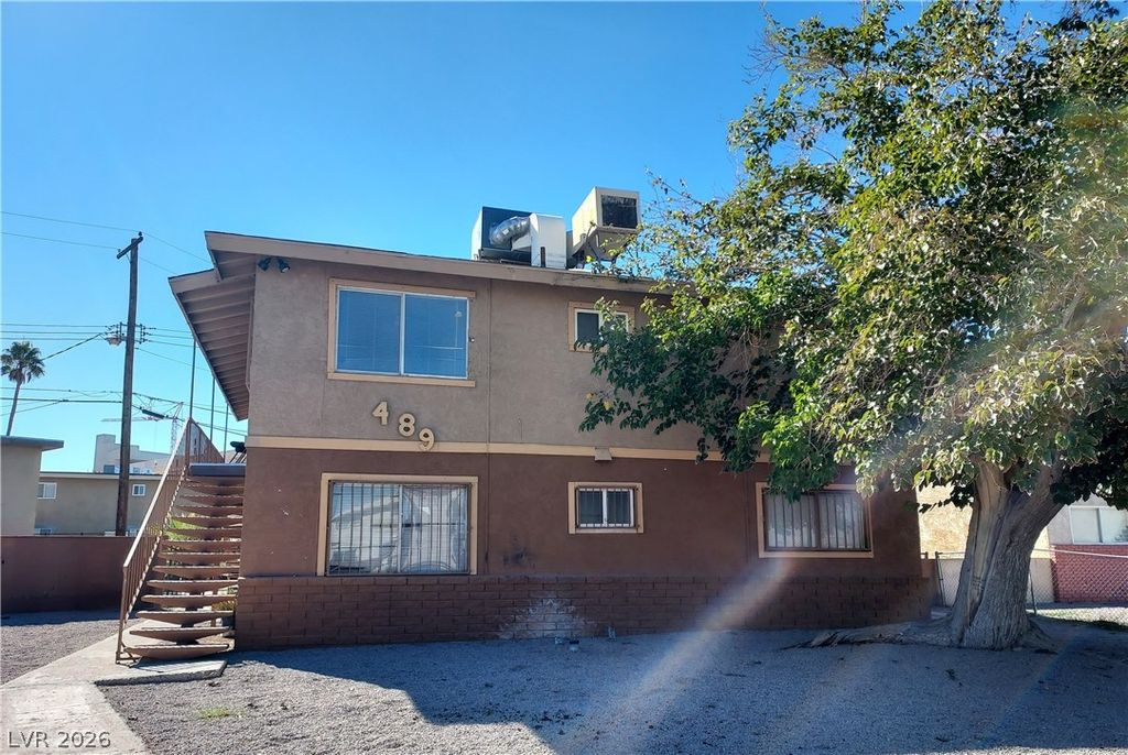 489 North Circle 4, Las Vegas, NV 89119
