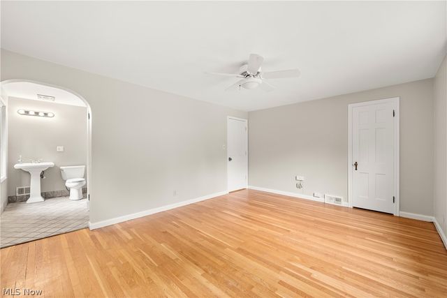 4025 Meadowbrook Boulevard, University Heights, OH 44118