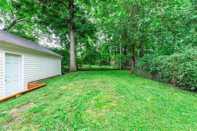 4025 Meadowbrook Boulevard, University Heights, OH 44118
