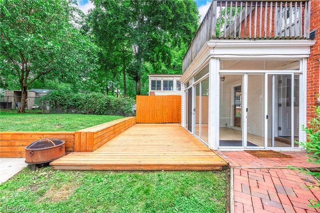 4025 Meadowbrook Boulevard, University Heights, OH 44118