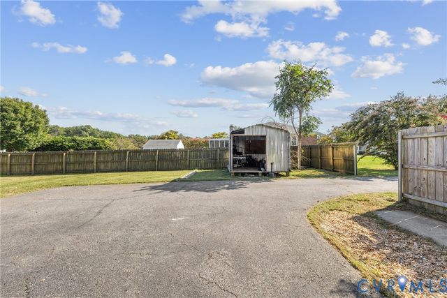 12801 Vogt AVE, Chester, VA 23836