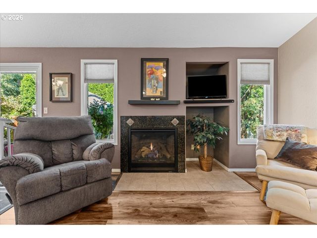 16159 Sw WILLOW Dr, Sherwood, OR 97140