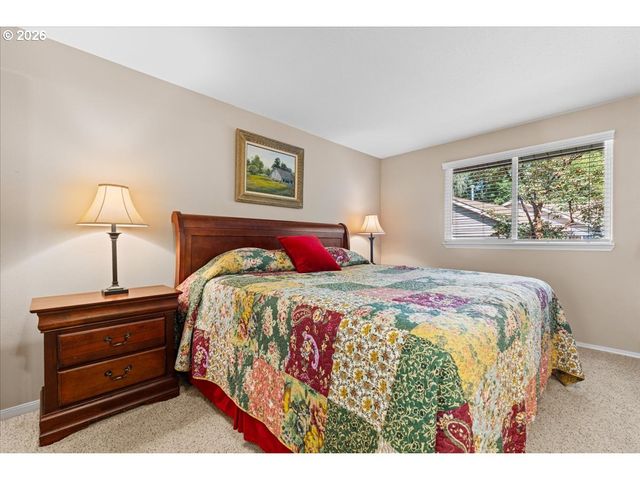 16159 Sw WILLOW Dr, Sherwood, OR 97140