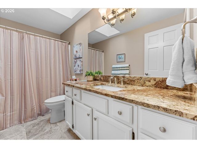 16159 Sw WILLOW Dr, Sherwood, OR 97140